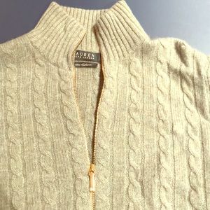 Lovely Ralph Lauren cashmere cardigan